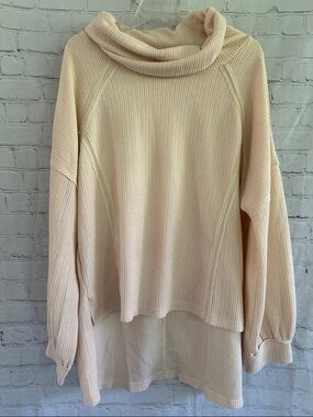 POL Cream Waffle-Knit High low Cowl Neck Sweater with lace accents L